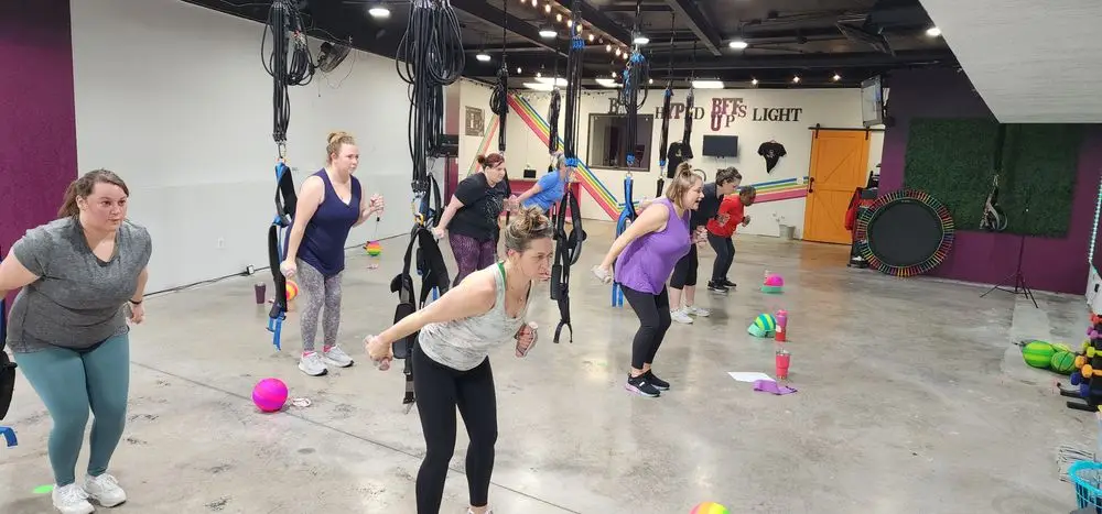 A Bungee Up fitness class on the cords, photo 4