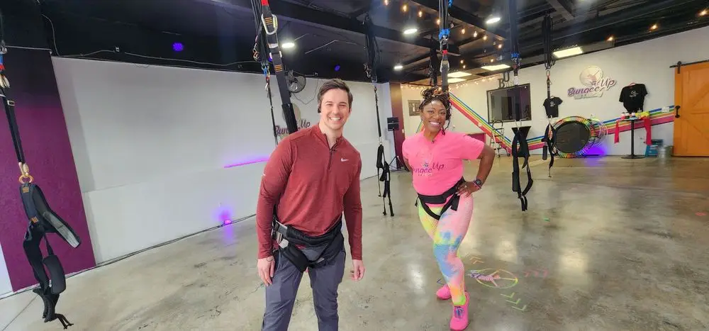 Inside the Bungee Up studio - flyers and coaches at the studio, photo 7
